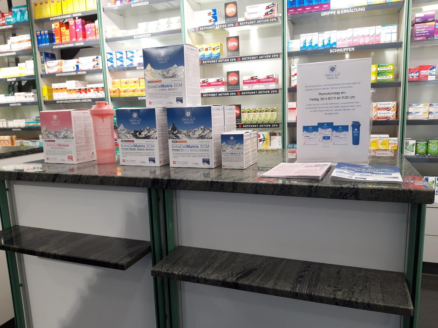 Apotheke Zürich Rotpunkt Albis Display 2019