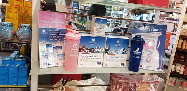 ApothekeTopPharm Spiez Display 2020 4 14