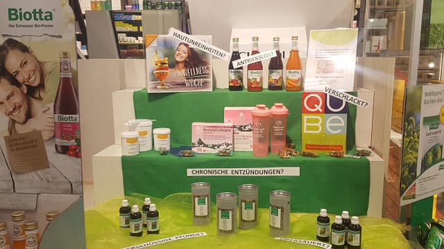 Drogerie Neudorf Gossau Display 2020 02 24